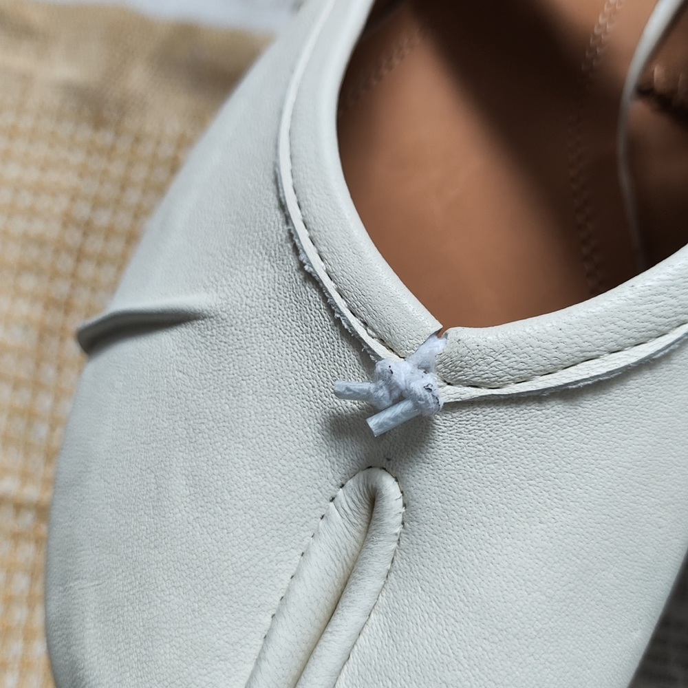 Maison Martin Margiela White Leather Mules with Brown Strap - Picture 11 of 11